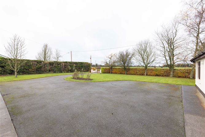 Woodfield, Bodeen, Ratoath, Co. Meath