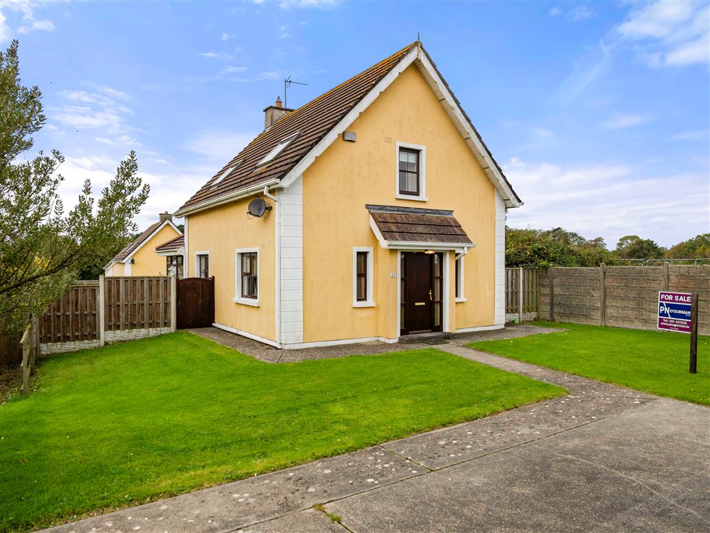 27 The Clovers , Fethard, Wexford