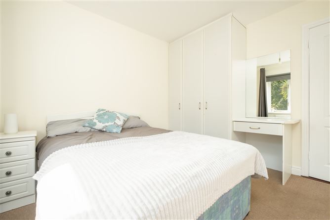 4 Silver Pines, Stillorgan, Dublin