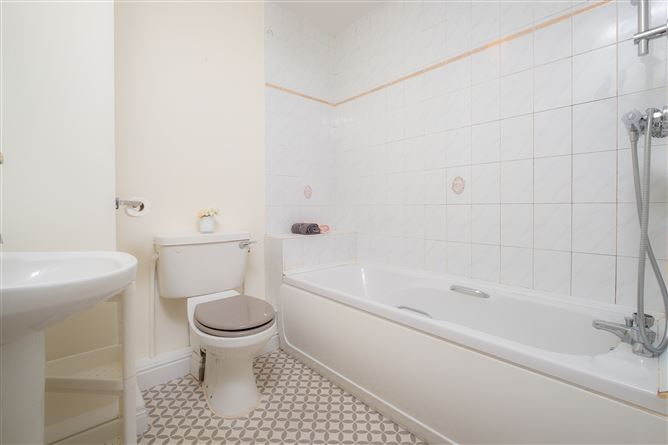 4 Silver Pines, Stillorgan, Dublin