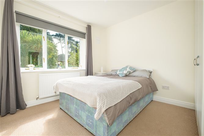 4 Silver Pines, Stillorgan, Dublin
