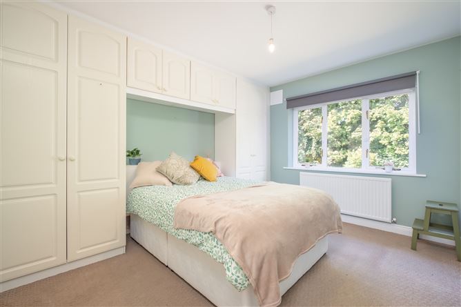 4 Silver Pines, Stillorgan, Dublin