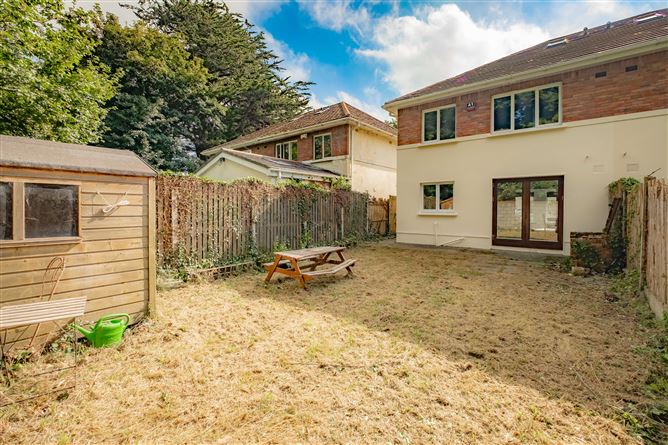 4 Silver Pines, Stillorgan, Dublin