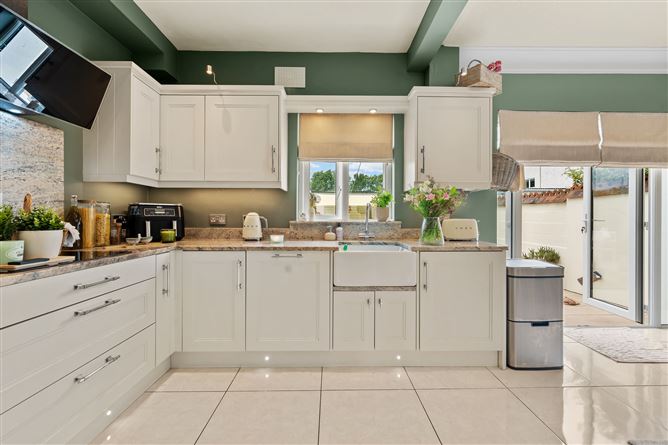 12 Brookwood Heights  , Artane, Dublin 5