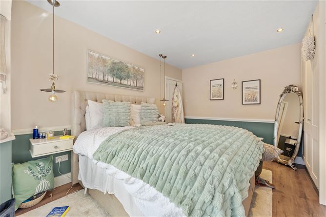 12 Brookwood Heights  , Artane, Dublin 5