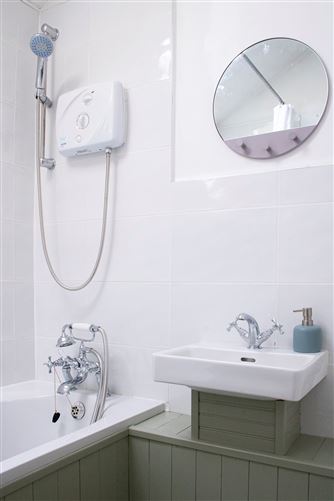 https://photos-a.propertyimages.ie/media/3/6/2/4940263/c4d21ea2-4207-4a3b-a718-a1ba6d0a1899_l.jpg