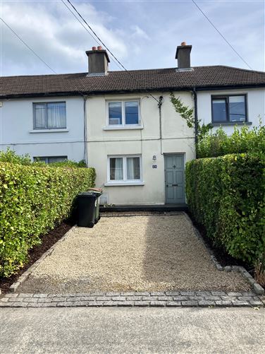 https://photos-a.propertyimages.ie/media/3/6/2/4940263/c4d21ea2-4207-4a3b-a718-a1ba6d0a1899_l.jpg