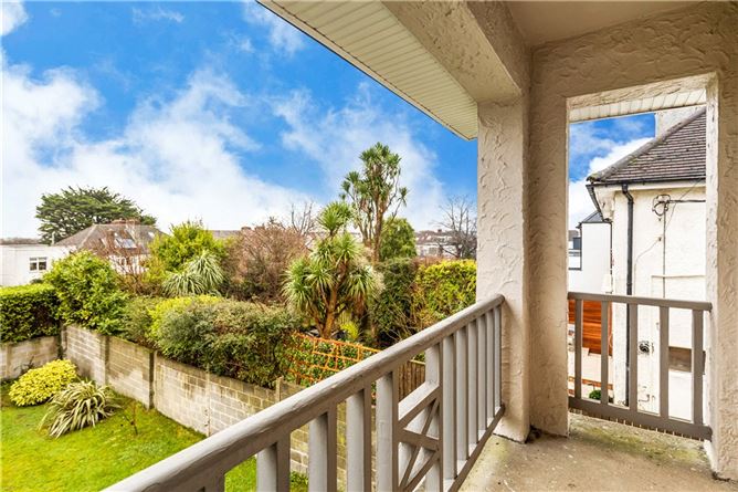 13 Chestnut Road, Mount Merrion, Co. Dublin