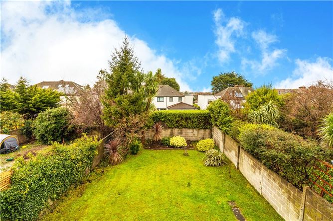 13 Chestnut Road, Mount Merrion, Co. Dublin