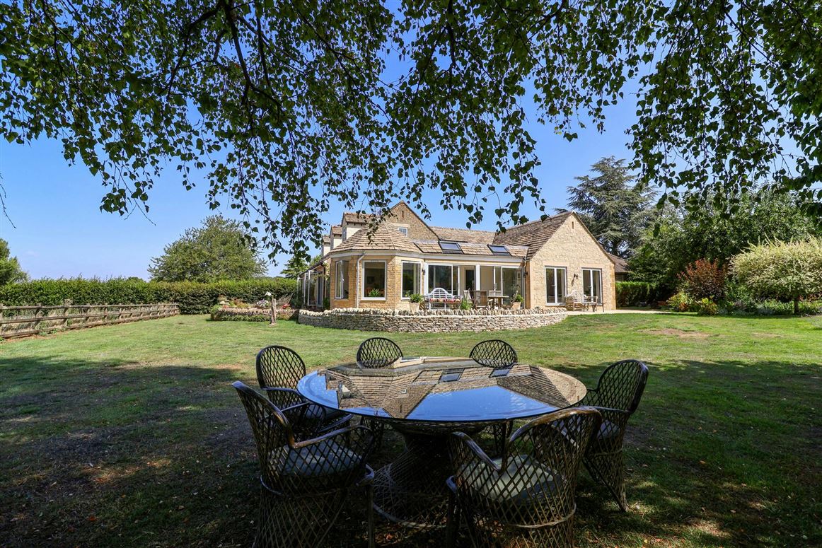 Birch & Honey,Witcombe,Gloucestershire,United Kingdom