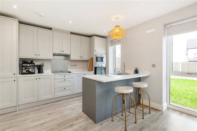 21 The Crescent, Bellingsmore, Hollystown, Dublin 15