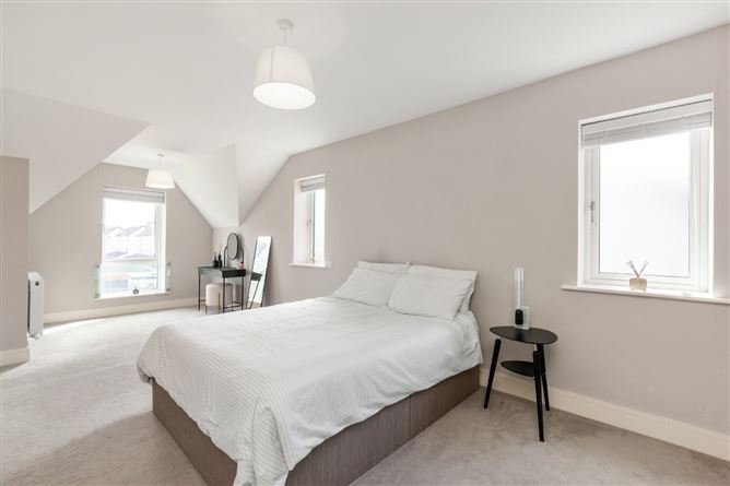 21 The Crescent, Bellingsmore, Hollystown, Dublin 15