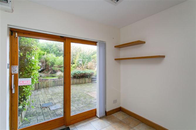 4 Fairways Park, Foxrock, Dublin 18