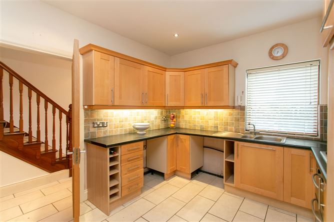 4 Fairways Park, Foxrock, Dublin 18