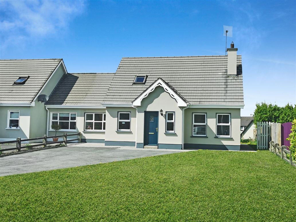 26 Primrose Gardens, Clarecastle, Ennis, Co. Clare DNG O'Sullivan