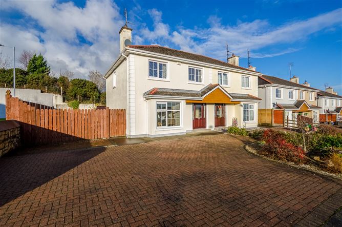 32 The Hawthorns, Killala Rd, Ballina, Co. Mayo