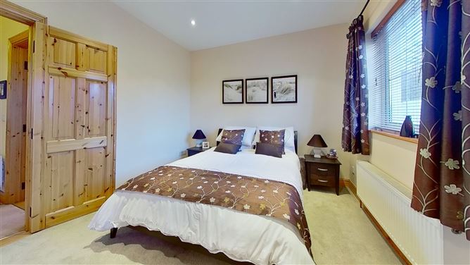 32 The Hawthorns, Killala Rd, Ballina, Co. Mayo