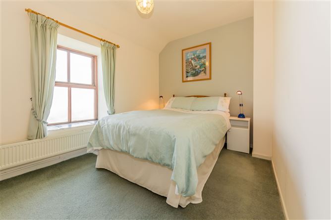 Hideaway, Reenogrena, Glandore, Cork