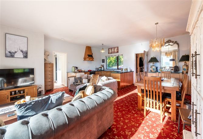 Cois Mara Bothar, Cappanacush East, Greenane, Kenmare, Co. Kerry