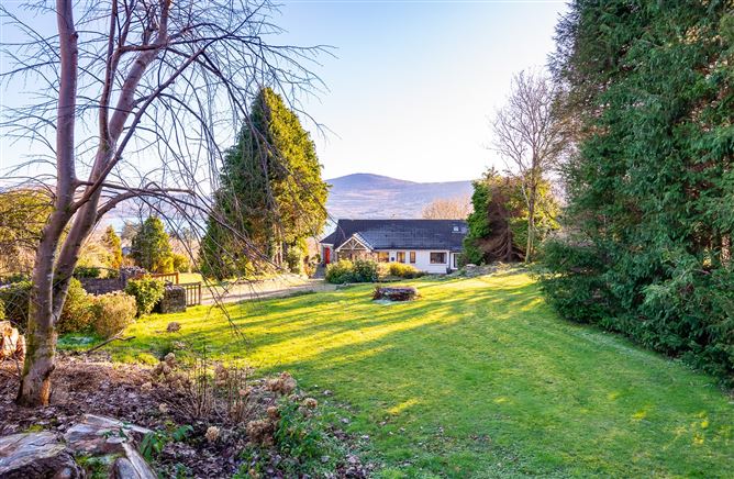 Cois Mara Bothar, Cappanacush East, Greenane, Kenmare, Co. Kerry