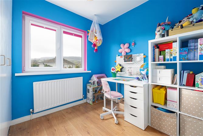 35 Glencairn Drive, The Gallops, Leopardstown, Dublin 18