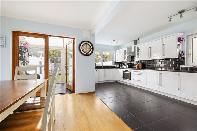 35 Glencairn Drive, The Gallops, Leopardstown, Dublin 18
