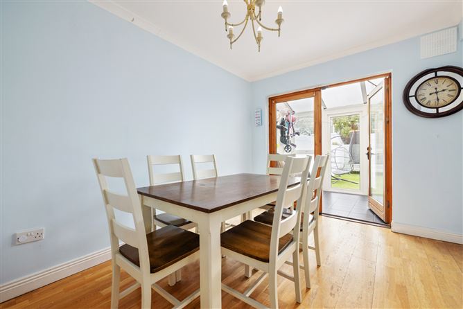 35 Glencairn Drive, The Gallops, Leopardstown, Dublin 18