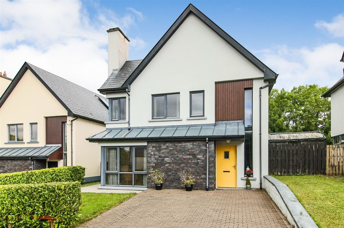 2 Allenbrooke, Drumshanbo, Co. Leitrim