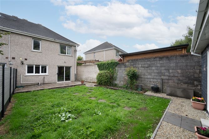 18 Pembroke Crescent, Pembroke Woods, Passage West, Cork