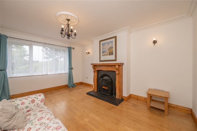 18 Pembroke Crescent, Pembroke Woods, Passage West, Cork
