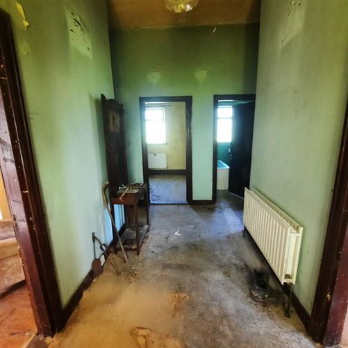 Ballyfarnagh, Knock, Mayo