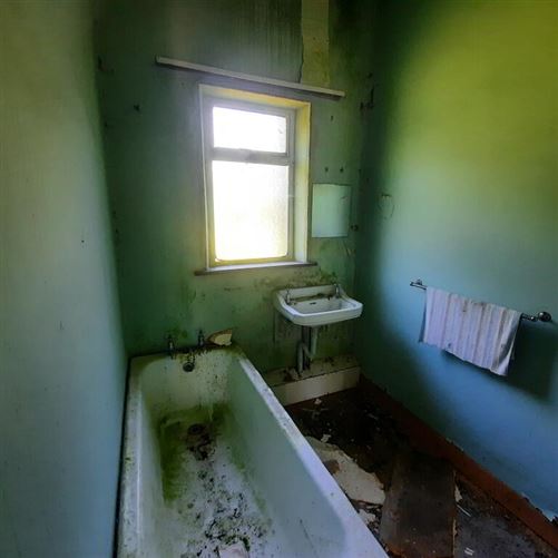 Ballyfarnagh, Knock, Mayo