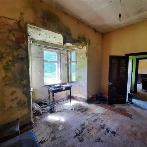 Ballyfarnagh, Knock, Mayo
