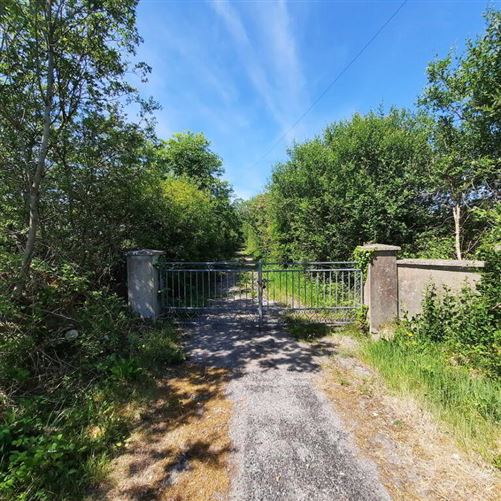 Ballyfarnagh, Knock, Mayo