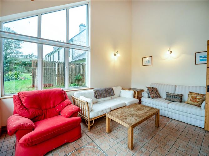 3 Bed in Enniscorthy,Enniscorthy,  Wexford