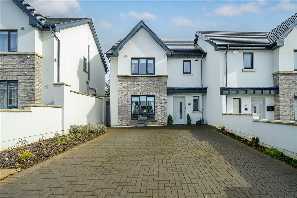 4 East Avenue, Mill Farm, Carrigaline, Cork