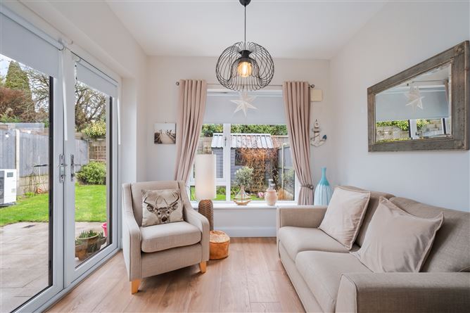 https://photos-a.propertyimages.ie/media/3/6/3/4982363/38057b11-093e-41a3-a2c8-600c3dc06fbf_l.jpg