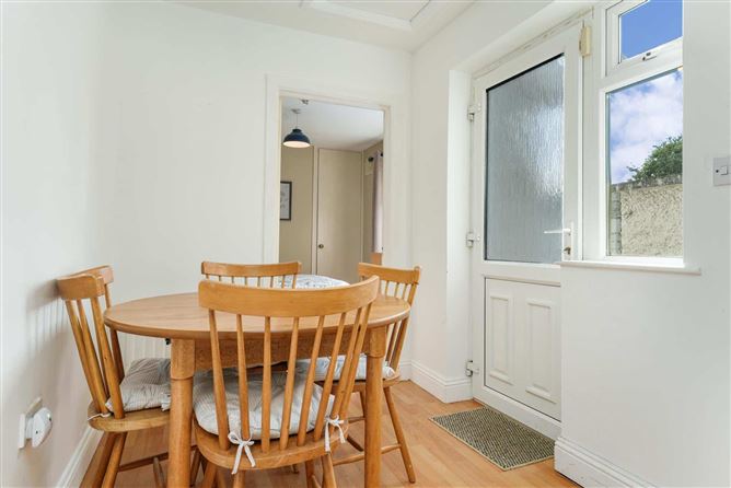 395 Ballyfermot Road,  Ballyfermot, Dublin 10