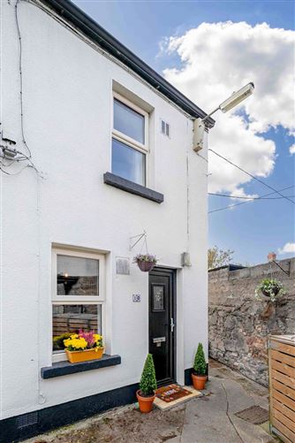 10 Fitzpatrick's Cottages, Harold's Cross,   Dublin 6W