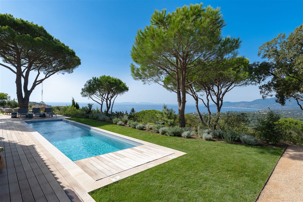 Glamour of Gardenia,La Croix-Valmer,Provence-Alps-French Riviera,France