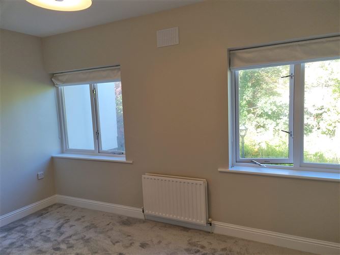 ON HOLD - VIEWINGS OCCURING, Stillorgan,   South County Dublin, A94 F256