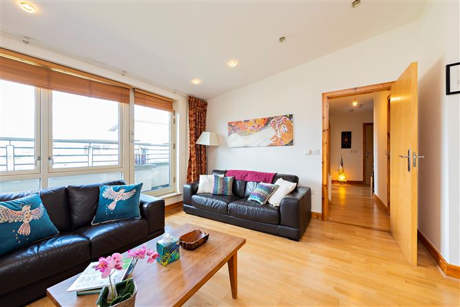 Main image for 35 The Crescent Fortfield Square, Terenure, Dublin 6W