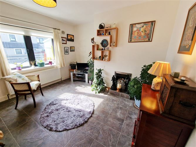 20 Garden View, Clarecastle, Ennis, Co. Clare