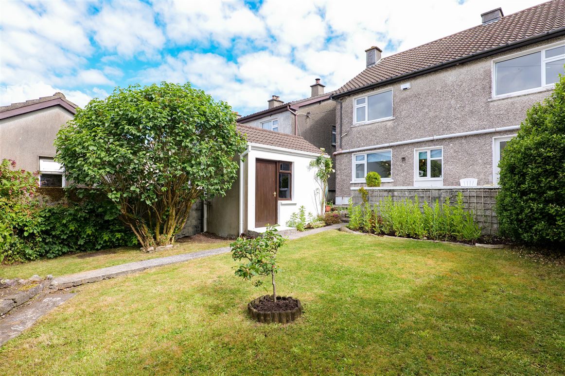 34 Whitestrand Park, Salthill, Galway