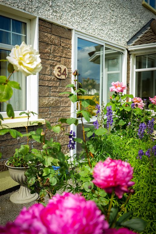 34 Whitestrand Park, Salthill, Galway