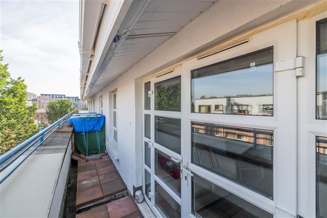 Apt 60, Tenterfields, Brown Street South, South City Centre, Dublin 8