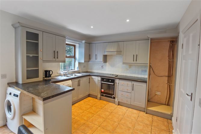 16 Radharc Na Sleibhte, Churchtown, Co. Cork