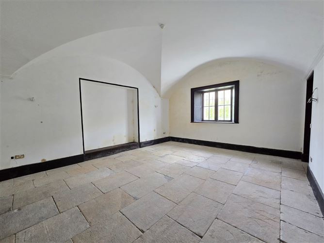 Photo 48 of 52 — Middleton Park House, Castletown Geoghegan, Co. Westmeath