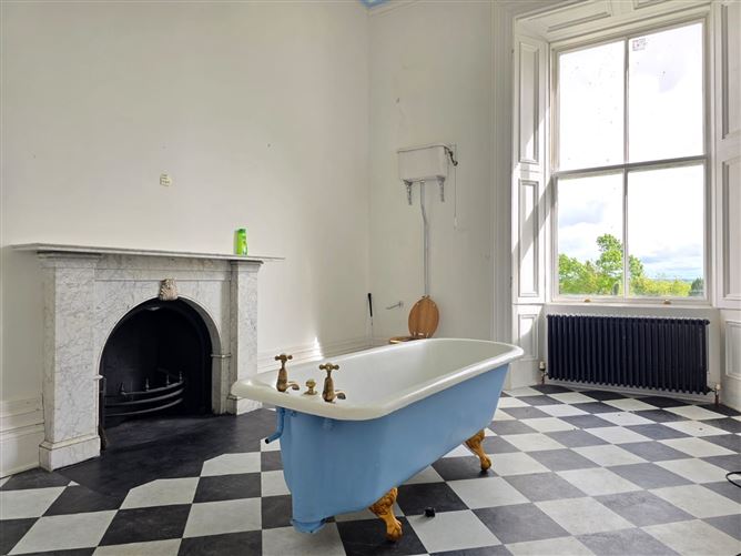 Photo 32 of 52 — Middleton Park House, Castletown Geoghegan, Co. Westmeath