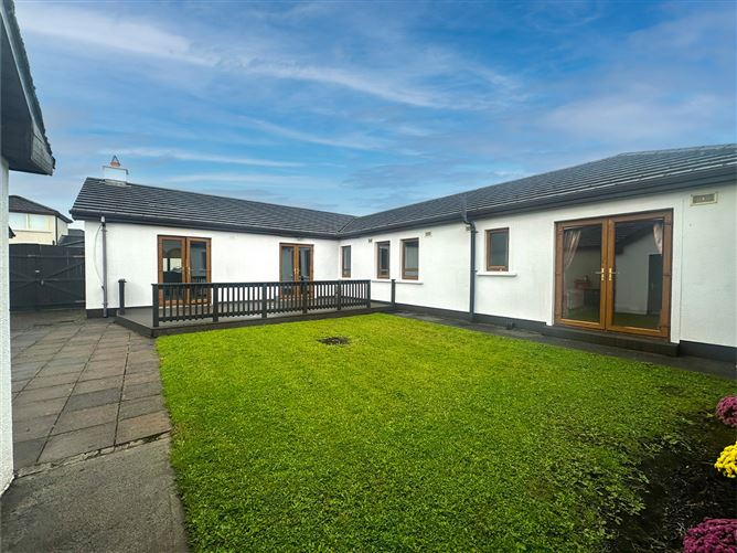 6 Radharc Na Farraige, Ballymoneen Road, Knocknacarra, Galway City